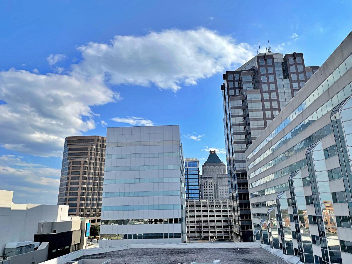 A Friendly Staycation - Downtown Greensboro Close To Major Attractions! Extérieur photo
